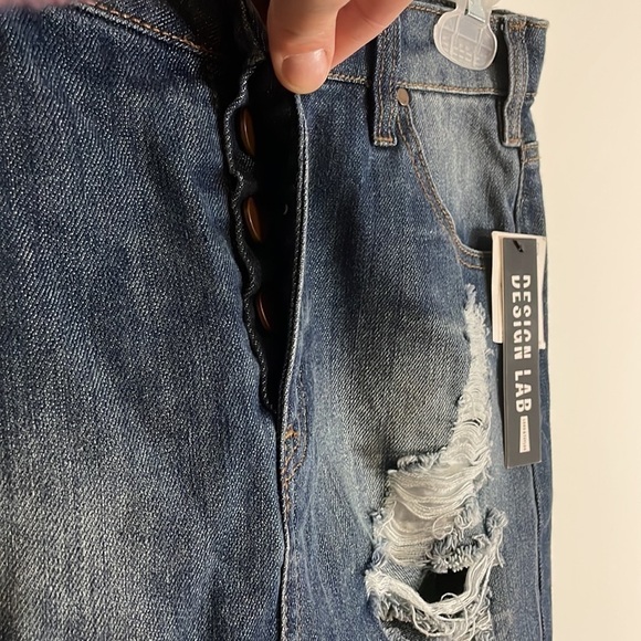 NWT Design Lab Jean Skirt 27 Mini Denim Dark Distressed Blue Classic Grunge Alt - Picture 6 of 14